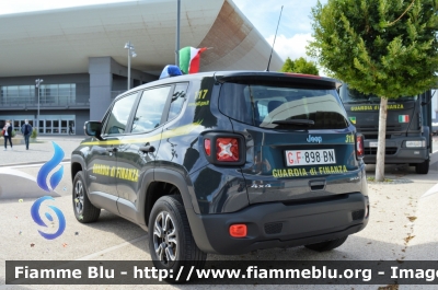 Jeep Renegade restyle
Guardia di Finanza
Allestimento NCT Nuova Carrozzeria Torinese
Decorazione Grafica Artlantis
GdiF 898 BN
Parole chiave: Jeep Renegade_restyle_GdiF898BN