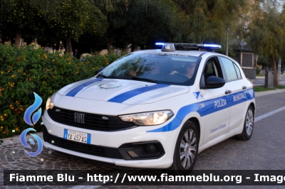 Fiat Nuova Tipo Hybrid
Polizia Municipale
Comune di Salerno
POLIZIA LOCALE YA 457 AS
Parole chiave: Fiat Nuova Tipo_Hybrid_POLIZIALOCALEYA457AS