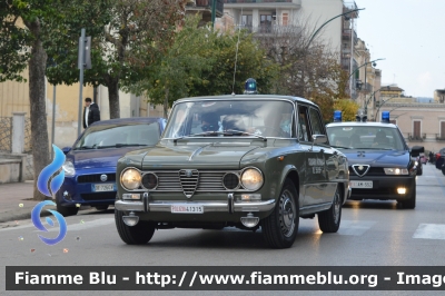 Alfa Romeo Giulia T.I. 1.3
Polizia di Stato
POLIZIA 41315
Club Alfisti in Pattuglia
Parole chiave: Alfa Romeo Giulia T.I. 1.3