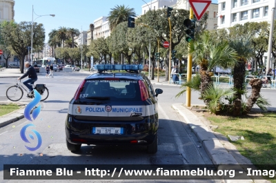 Fiat Grande Punto
Polizia Locale
Comune di Bari
POLIZIA LOCALE YA 373 AK
Parole chiave: Fiat Grande Punto_POLIZIALOCALEYA373AK