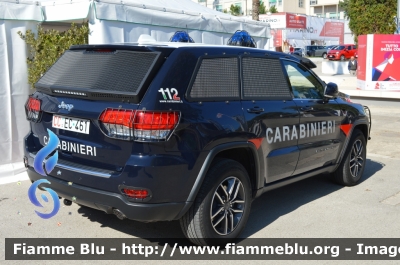 Jeep Grand Cherokee
Carabinieri
XI Reggimento "Puglia"
Allestimento NCT Nuova Carrozzeria Torinese
CC EC 461
Parole chiave: Jeep Grand Cherokee_CCEC461