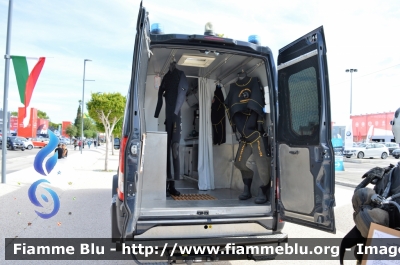 Iveco Daily VI serie
Guardia di Finanza
Nucleo Sommozzatori
Allestimento GB Barberi
GdiF 570 BN
Parole chiave: Iveco Daily_VI serie_GdiF570BN