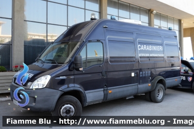 Iveco Daily IV serie
Carabinieri
Nucleo Artificieri Antisabotaggio
CC CY 660
Parole chiave: Iveco Daily_IV serie_CCCY660