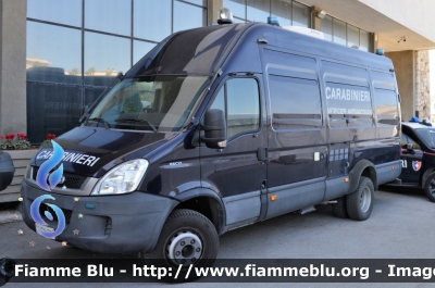 Iveco Daily IV serie
Carabinieri
Nucleo Artificieri Antisabotaggio
CC CY 660
Parole chiave: Iveco Daily_IV serie_CCCY660