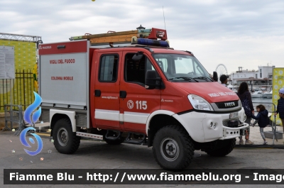 Iveco Daily 55S17 4x4 IV serie restyle
Vigili del Fuoco
Comando Provinciale di Bari
Colonna Mobile Regionale
Polisoccorso allestimento Iveco-Magirus
VF 27189
Parole chiave: Iveco Daily 55S17 4x4_IV serie_restyle_VF27189