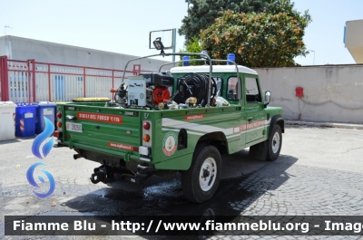 Land Rover Defender 110 HCPU
Vigili del Fuoco
Comando Provinciale di Bari
Servizio Antincendio Boschivo
Ex Corpo Forestale dello Stato
VF 28260
Parole chiave: Land Rover Defender 110 HCPU_VF28260