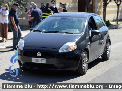 Fiat Grande Punto
Carabinieri
CC DD 679
Parole chiave: Fiat Grande Punto_CCDD679