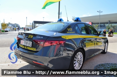 Alfa Romeo Nuova Giulia
Guardia di Finanza
Allestimento FCA
GdiF 398 BQ
Parole chiave: Alfa-Romeo Nuova Giulia_GdiF398BQ