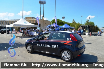 Fiat Punto VI serie
Carabinieri
Polizia Militare presso Aeronautica Militare
AM CR 415
Parole chiave: Fiat Punto_VI serie_AMCR415