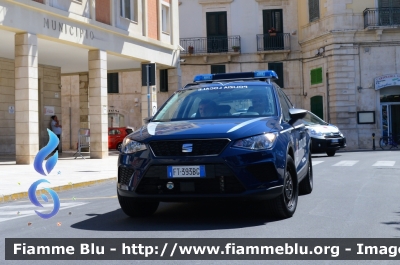 Seat Arona
Polizia Locale
Comune di Giovinazzo (Ba)
Auto 2
allestimento Ciabilli
Parole chiave: Seat Arona