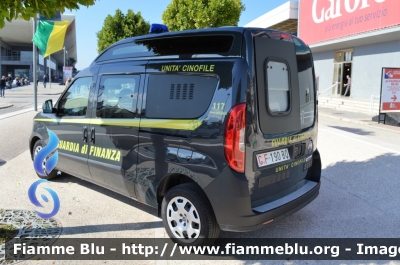 Fiat Doblò IV serie
Guardia Di Finanza
Servizio Cinofili
GdiF 190 BQ
Parole chiave: Fiat Doblò_IV serie_GdiF190BQ