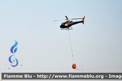 Eurocopter AS350
Protezione Civile Regione Campania
Servizio Antincendi Boschivi
Parole chiave: Eurocopter AS350