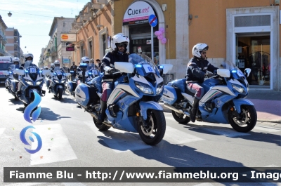 Yamaha FJR 1300 II serie
Polizia di Stato
Polizia Stradale
Allestimento Elevox
in scorta al Giro d'Italia 2020
Parole chiave: Yamaha FJR 1300_II serie