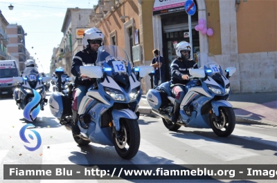 Yamaha FJR 1300 II serie
Polizia di Stato
Polizia Stradale
Allestimento Elevox
in scorta al Giro d'Italia 2020
Parole chiave: Yamaha FJR 1300_II serie