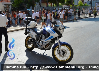 Honda Transalp
Polizia Municipale Molfetta
POLIZIA LOCALE YA 00119
Parole chiave: Honda Transalp_POLIZIALOCALEYA00119