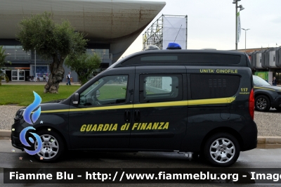 Fiat Doblò IV serie
Guardia Di Finanza
Servizio Cinofili
GdiF 190 BQ
Parole chiave: Fiat Doblò_IV serie_FieraDelLevante2024_GdiF190BQ