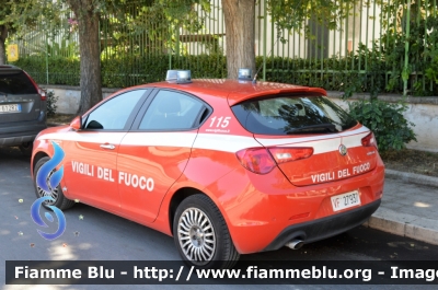 Alfa Romeo Nuova Giulietta restyle
Vigili del Fuoco
Direzione Regionale Puglia
VF 27937
Parole chiave: Alfa-Romeo Nuova Giulietta_restyle_VF27937