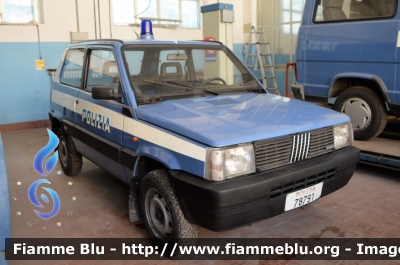 Fiat Panda 4x4 II serie 
Polizia di Stato
POLIZIA 78791

Automezzo Storico conservato presso Autocentro di Foggia
Parole chiave: Fiat Panda 4x4_II serie _POLIZIA78791