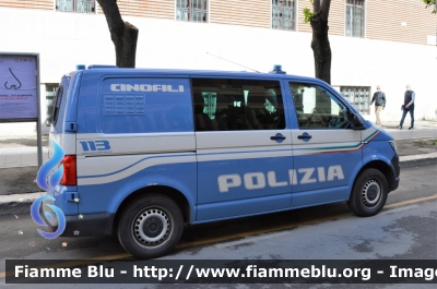 Volkswagen Transporter T6
Polizia di Stato
Unita' Cinofile
Allestimento BAI
POLIZIA M4414
Parole chiave: Volkswagen Transporter T6_POLIZIAM4414