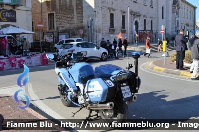 Yamaha FJR 1300 II serie
Polizia di Stato
Polizia Stradale
Allestimento Elevox
POLIZIA G3103
in scorta al Giro d'Italia 2020
Parole chiave: Yamaha FJR 1300_II serie_POLIZIAG3103