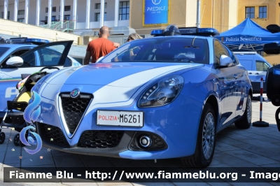 Alfa Romeo Nuova Giulietta restyle
Polizia di Stato
Squadra Volante
POLIZIA M6261
Parole chiave: Alfa-Romeo Nuova Giulietta_restyle_POLIZIAM6261