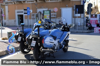 Yamaha FJR 1300 II serie
Polizia di Stato
Polizia Stradale
Allestimento Elevox
POLIZIA G3105
in scorta al Giro d'Italia 2020
Moto "rossa"
Parole chiave: Yamaha FJR 1300_II serie_POLIZIAG3105