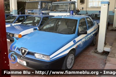 Alfa Romeo 155 II serie
Polizia di Stato
Polizia Stradale
POLIZIA B9904

Automezzo Storico conservato presso Autocentro di Foggia
Parole chiave: Alfa-Romeo 155_II serie_POLIZIAB9904