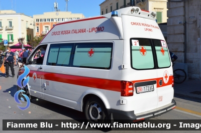 Volkswagen Transporter T6
Croce Rossa Italiana
Comitato Locale di Lipomo CO
Allestita Aricar
CRI 172 AG
In scorta al Giro d'Italia 2020
Parole chiave: Volkswagen Transporter T6_CRI172AG_ambulanza