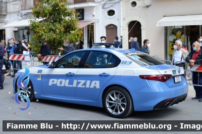 Alfa Romeo Nuova Giulia Q4
Polizia di Stato
Polizia Stradale
POLIZIA M2700
in scorta al Giro d'Italia 2021
Vettura "1"
Parole chiave: Alfa-Romeo Nuova Giulia Q4_POLIZIAM2700