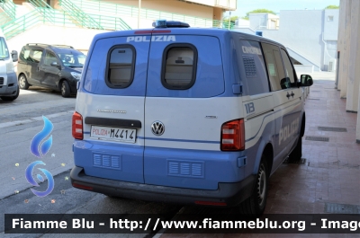 Volkswagen Transporter T6
Polizia di Stato
Unita' Cinofile
Allestimento BAI
POLIZIA M4414
Parole chiave: Volkswagen Transporter T6_POLIZIAM4414