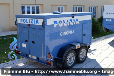 Carrello
Polizia di Stato
Unità Cinofile
POLIZIA G9138
Parole chiave: Carrello