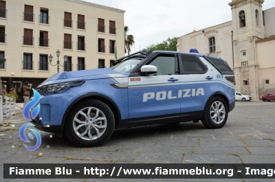 Land Rover Discovery 5
Polizia di Stato
IX Reparto Mobile Bari
Allestimento Elevox
Decorazione Grafica Artlantis
POLIZIA M3840
Parole chiave: Land Rover Discovery 5_POLIZIAM3840