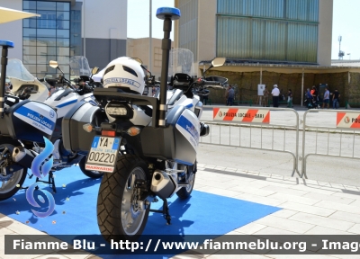 Honda NC750X DCT
Polizia Locale
Comune di Bari
POLIZIA LOCALE YA 00220
POLIZIA LOCALE YA 00223
Allestimento Bertazzoni
Parole chiave: Honda NC750X DCT_POLIZIALOCALEYA00220_POLIZIALOCALEYA00223