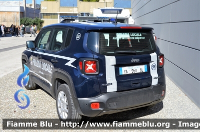 Jeep Renegade restyle
Polizia Locale
Comune di Bari
POLIZIA LOCALE YA 950 AL
allestimento DMC Custom Tailored
Parole chiave: Jeep Renegade_restyle_POLIZIALOCALEYA950AL