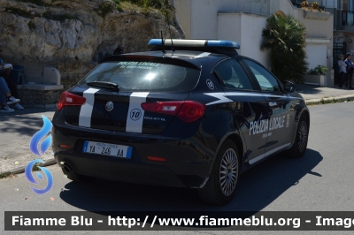 Alfa Romeo Nuova Giulietta restyle
Polizia Locale
Comune di Trani (BT)
POLIZIA LOCALE YA 246 AA
Parole chiave: Alfa-Romeo Nuova Giulietta_restyle_POLIZIALOCALEYA246AA