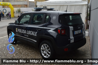 Jeep Renegade restyle
Polizia Locale
Comune di Bari
POLIZIA LOCALE YA 950 AL
allestimento DMC Custom Tailored
Parole chiave: Jeep Renegade restyle_FieraDelLevante2024_POLIZIALOCALEYA950AL