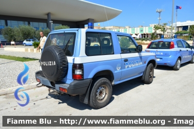 Mitsubishi Pajero Swb II serie
Polizia di Stato
POLIZIA D7601
Parole chiave: Mitsubishi Pajero Swb_II serie_POLIZIAD7601