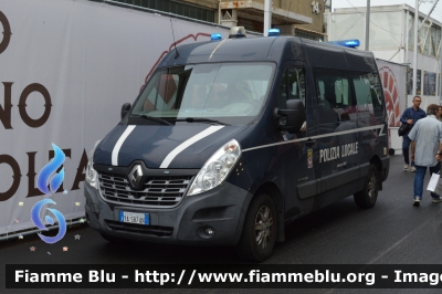 Renault Master IV serie
Polizia Locale
Comune di Bari
POLIZIA LOCALE YA 587 AN
Parole chiave: Renault Master_IV serie_FieraDelLevante2024_POLIZIALOCALEYA587AN