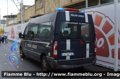 Renault Master IV serie
Polizia Locale
Comune di Bari
POLIZIA LOCALE YA 587 AN
Parole chiave: Renault Master_IV serie_FieraDelLevante2024_POLIZIALOCALEYA587AN