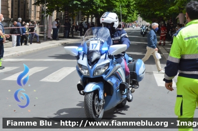 Yamaha FJR 1300 II serie
Polizia di Stato
Polizia Stradale
Allestimento Elevox
POLIZIA G3093
in scorta al Giro d'Italia 2021
Moto "17"
Parole chiave: Yamaha FJR 1300_II serie_POLIZIAG3093_giro italia 2021