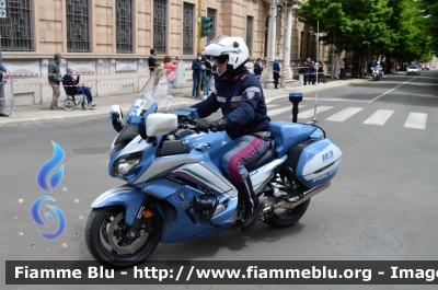 Yamaha FJR 1300 II serie
Polizia di Stato
Polizia Stradale
Allestimento Elevox
POLIZIA G3104
in scorta al Giro d'Italia 2021
Moto "15"
Parole chiave: Yamaha FJR 1300_II serie_POLIZIAG3104_giro italia 2021