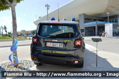 Jeep Renegade
Guardia di Finanza
GdiF 041 BM
Parole chiave: Jeep Renegade_GdiF041BM