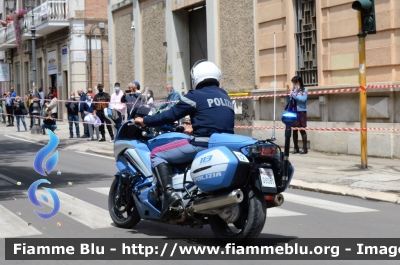 Yamaha FJR 1300 II serie
Polizia di Stato
Polizia Stradale
Allestimento Elevox
POLIZIA G3081
in scorta al Giro d'Italia 2021
Moto "12"
Parole chiave: Yamaha FJR 1300_II serie_POLIZIAG3081_giro italia 2021