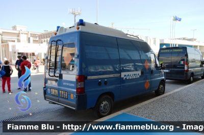 Fiat Ducato II Serie
Polizia di Stato 
Unità Artificieri 
POLIZIA B3807
Parole chiave: Fiat Ducato_II Serie_POLIZIAB3807