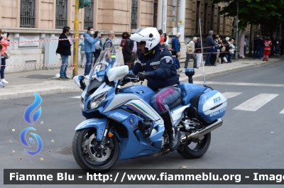 Yamaha FJR 1300 II serie
Polizia di Stato
Polizia Stradale
Allestimento Elevox
POLIZIA G3109
in scorta al Giro d'Italia 2021
Moto "0"
Parole chiave: Yamaha FJR 1300_II serie_POLIZIAG3109_giro italia 2021