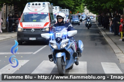 Yamaha FJR 1300 II serie
Polizia di Stato
Polizia Stradale
Allestimento Elevox
POLIZIA G3149
in scorta al Giro d'Italia 2021
Moto "24"
Parole chiave: Yamaha FJR 1300_II serie_POLIZIAG3149_giro italia 2021