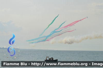 Aermacchi MB339PAN
Aeronautica Militare Italiana
313° Gruppo Addestramento Acrobatico
Stagione esibizioni 2022
Air Show Giovinazzo/Molfetta
Parole chiave: Aermacchi MB339PAN