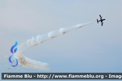 Aermacchi MB339PAN
Aeronautica Militare Italiana
313° Gruppo Addestramento Acrobatico
Stagione esibizioni 2022
Air Show Giovinazzo/Molfetta
Parole chiave: Aermacchi MB339PAN