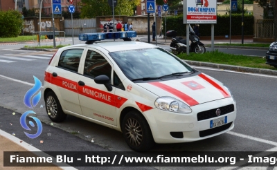 Fiat Grande Punto
Polizia Municipale Livorno
POLIZIA LOCALE YA 097 AC
Parole chiave: Fiat Grande_Punto POLIZIALOCALEYA097AC