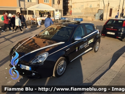 Alfa Romeo Nuova Giulietta
Polizia Municipale
Comune di Bari
POLIZIA LOCALE YA 231 AG
Parole chiave: Alfa-Romeo Nuova_Giulietta POLIZIALOCALEYA231AG